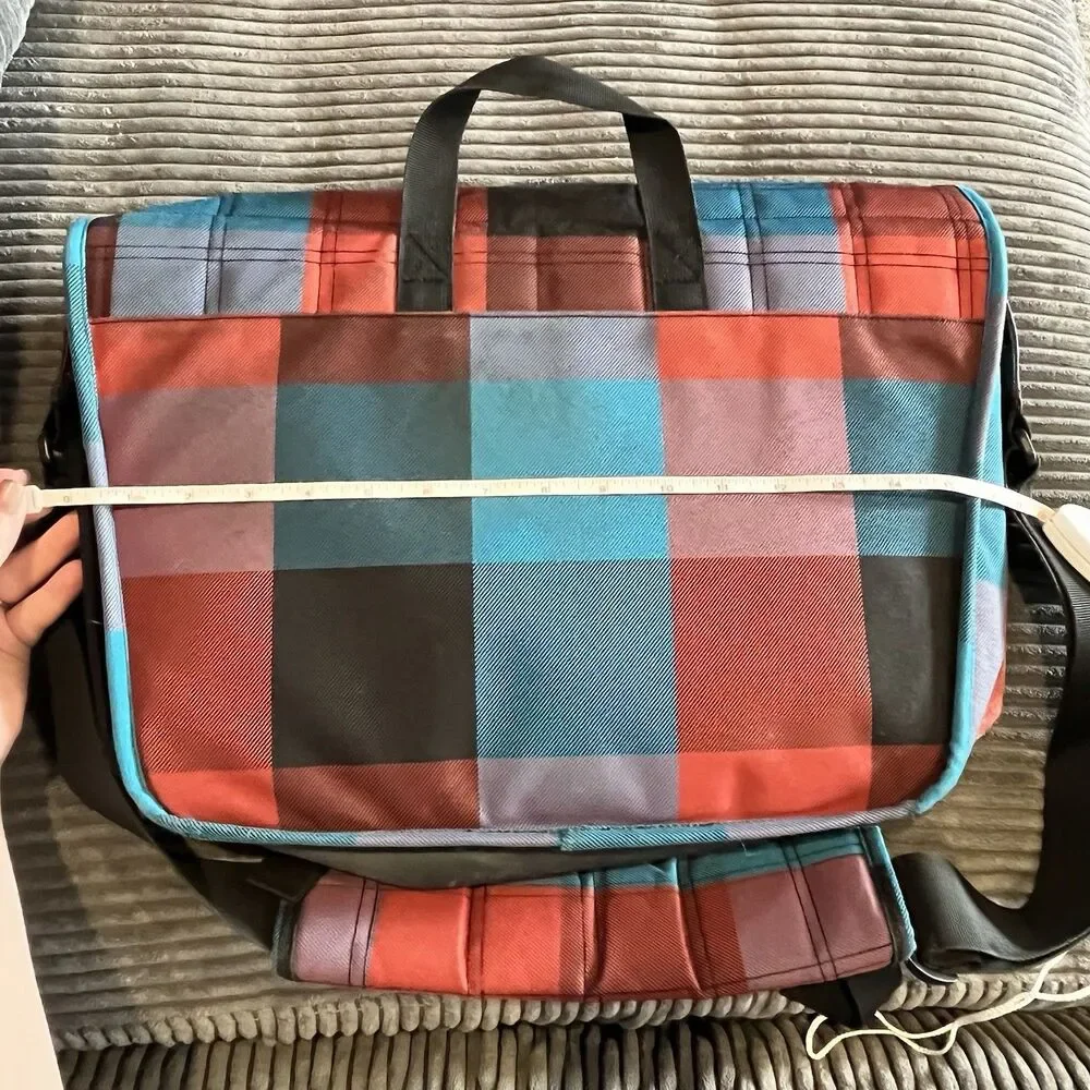 NEW OGIO Tactic 13 Messenger - Blockade Crossbody Laptop